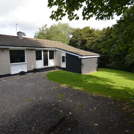 Rent this 3 bed house on Drumpellier Golf Course in Drumpellier Avenue, Coatbridge