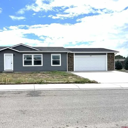 Buy this studio apartment on 2012 Elbert Street in Montrose, CO 81401