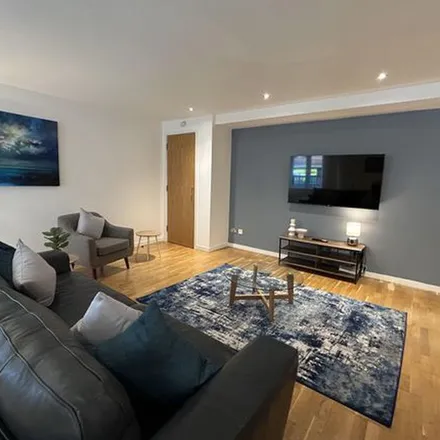 Rent this 2 bed apartment on 36 High Street in Glasgow, G1 1QN