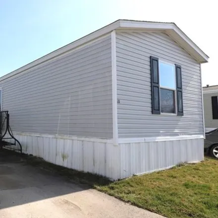 Buy this studio apartment on unnamed road in Pleasant Township, OH 43126