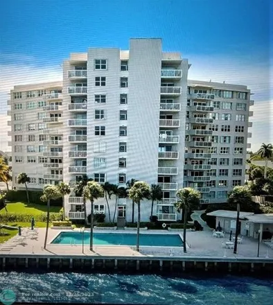 Buy this 2 bed condo on Currie Park in North Flagler Drive, West Palm Beach