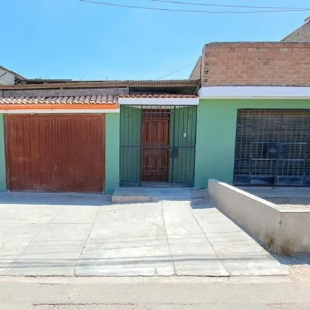 Image 2 - Botica KYODAI, Avenida General Mariano Necochea, Villa María del Triunfo, Lima Metropolitan Area 15818, Peru - House for sale