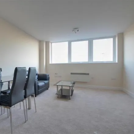 Image 6 - King Street Passage, Dixons Green, DY2 8PH, United Kingdom - Apartment for rent