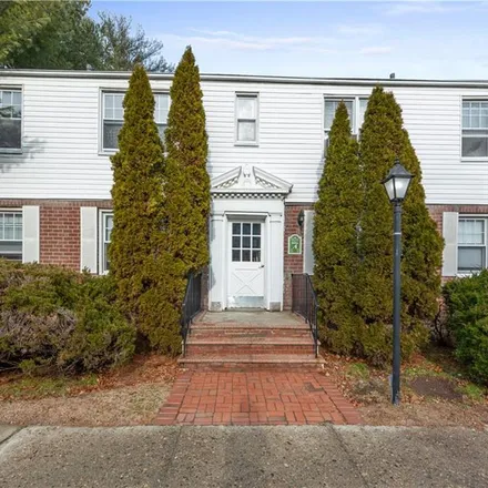 Rent this 1 bed apartment on 101 Carpenter Avenue in Village/Mount Kisco, NY 10549