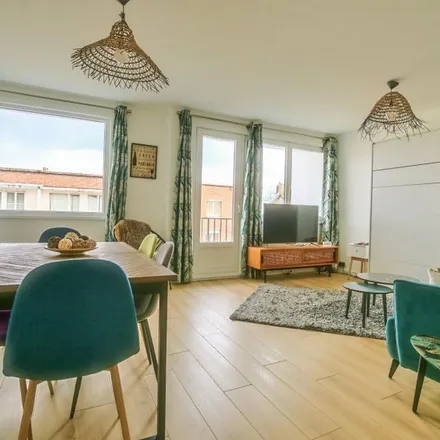 Rent this 1 bed apartment on Quai Freycinet 10 in 59140 Dunkirk, France