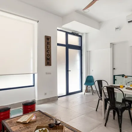 Image 13 - Calle Antonio Toledano, 20, 28028 Madrid, Spain - Apartment for rent
