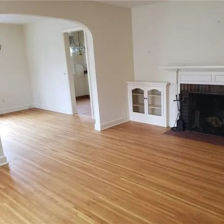 Image 3 - 67 Thomas Avenue, The "Flats", City of Rochester, NY 14617, USA - House for sale
