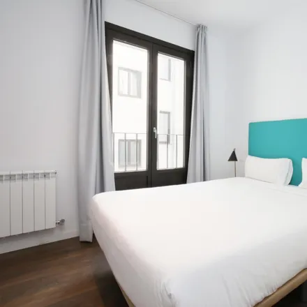 Rent this 2 bed apartment on Calle de Calatrava in 21, 28005 Madrid