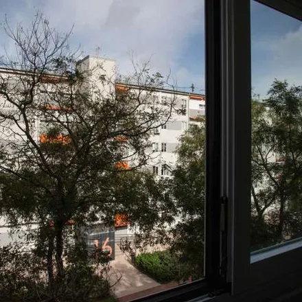 Image 5 - Calle de Godella, 28021 Madrid, Spain - Apartment for rent