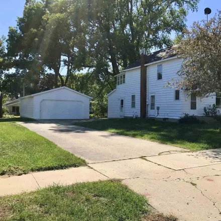 Buy this 3 bed house on 508 West Hale Street in New Hampton, IA 50659