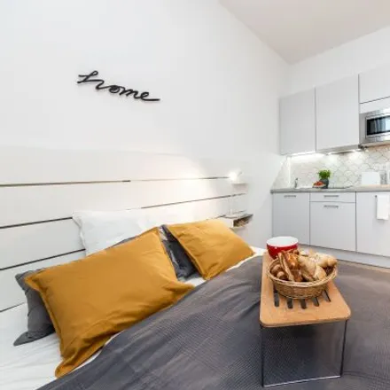 Rent this studio apartment on Day & Night Shop in Grünberger Straße 32, 10245 Berlin