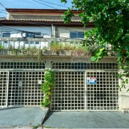 Buy this 9 bed house on Rua Uruguai in Cidade Intercap, Taboão da Serra - SP