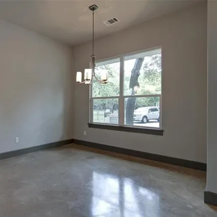 Image 6 - 923 East 37th Street, Austin, TX 78705, USA - House for rent