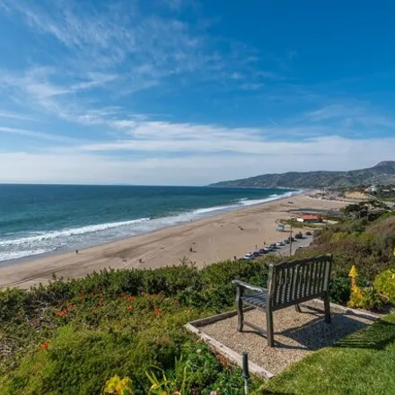 Rent this 2 bed house on 6784 Shearwater Lane in Malibu, CA 90265
