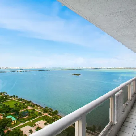 Image 2 - Doubletree by Hilton Grand Hotel Biscayne Bay, North Bayshore Drive, Miami, FL 33132, USA - Apartment for rent
