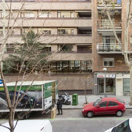 Image 6 - Madrid, Calle de Núñez Morgado, 5, 28036 Madrid - Room for rent