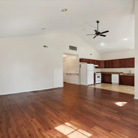 Image 5 - 137 West Queen Lane, Philadelphia, PA 19144, USA - House for sale