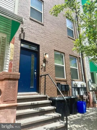 Rent this 2 bed apartment on 1607 Brown St Apt 2 in Philadelphia, Pennsylvania