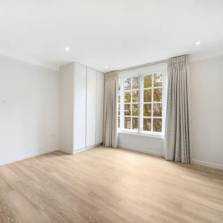 Image 4 - Cygnet House, 188 King's Road, London, SW3 5XR, United Kingdom - Apartment for rent