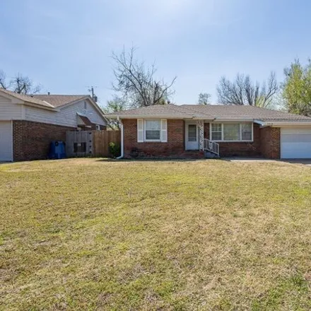 Buy this 3 bed house on 1670 Oxford Way in The Village, Oklahoma County