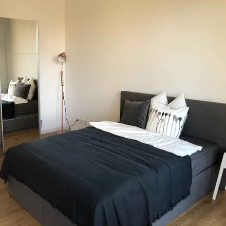 Rent this 4 bed room on Boyenstraße 31 in 10115 Berlin, Germany