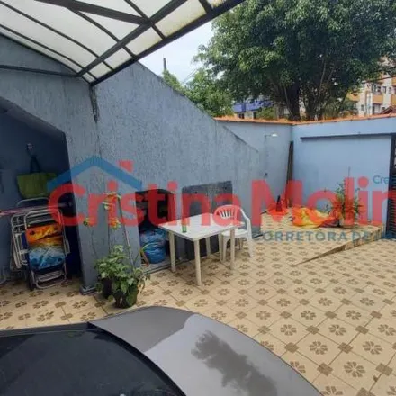 Buy this 5 bed apartment on Rua Fumio Miyazi in Guilhermina, Praia Grande - SP