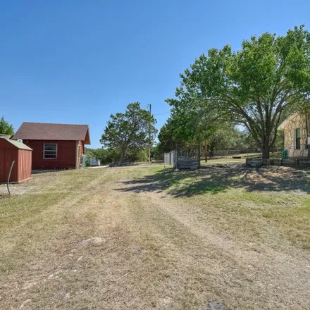 Image 7 - 402 Cedar Place, Kendall County, TX 78006, USA - House for sale