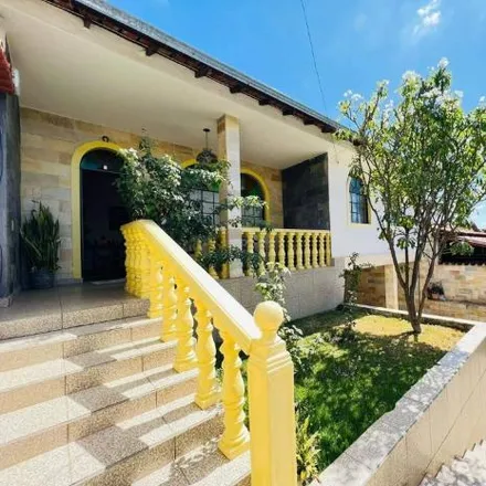 Buy this 3 bed house on Rua Capitão Leonídio Soares in Planalto, Belo Horizonte - MG