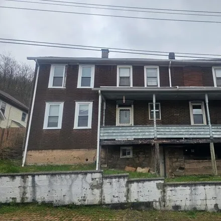 Buy this 2 bed house on 154 Marble Drive in Franklin, Cambria County