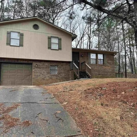 Rent this 3 bed house on 3111 Cobblestone Drive in Jefferson County, AL 35215