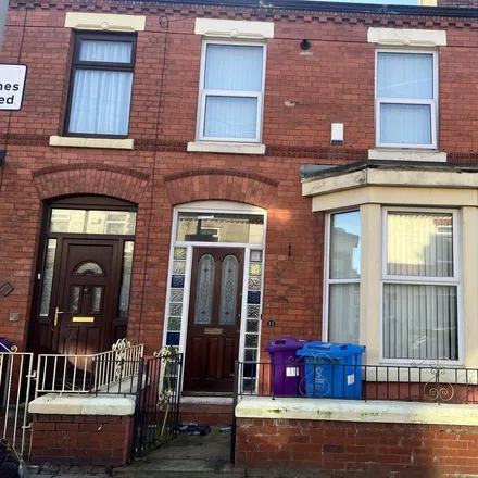 Rent this 3 bed townhouse on Antrim Street in Liverpool, L13 8DF