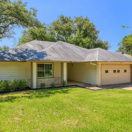 Rent this 3 bed apartment on 9003 Wagtail Drive in Austin, TX 78748