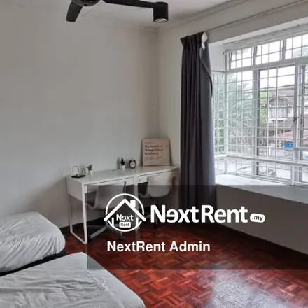 Rent this 11 bed apartment on unnamed road in Subang Bestari, 40160 Shah Alam