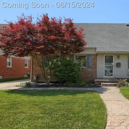 Buy this 4 bed house on 15063 Leroy St in Southgate, Michigan