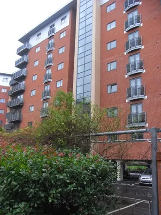 Image 7 - 4 City Walk, Leeds, LS11 9BJ, United Kingdom - Apartment for rent