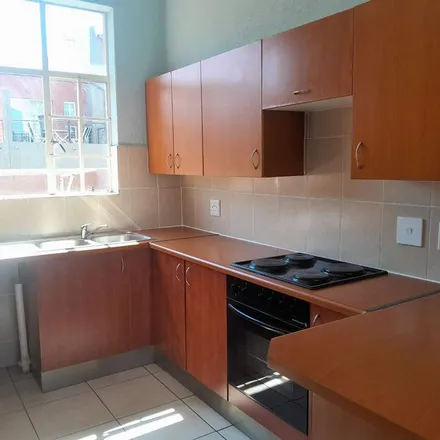 Rent this 2 bed apartment on Cranberry Street in Johannesburg Ward 97, Roodepoort