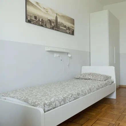 Image 3 - K2, Via Antonio Stoppani, 20129 Milan MI, Italy - Room for rent