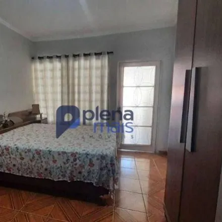 Buy this 3 bed house on Escola Estadual Profa. Maura Arruda Guidolin in Rua Vitório Mianti, São Vito