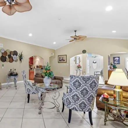 Image 9 - 11098 Don January Drive, El Paso, TX 79935, USA - House for sale