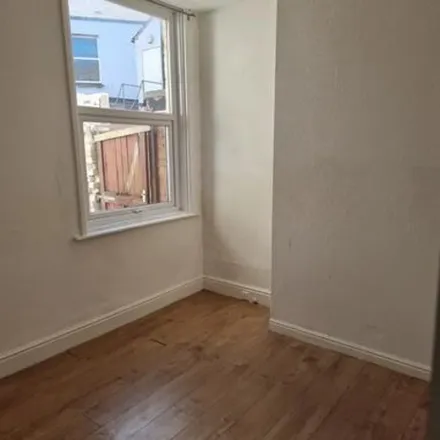 Image 7 - Back Pleasant Street, Blackpool, FY1 2HT, United Kingdom - Apartment for rent