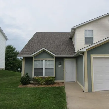 Rent this 3 bed house on 3519 La Mesa Drive in Columbia, MO 65201