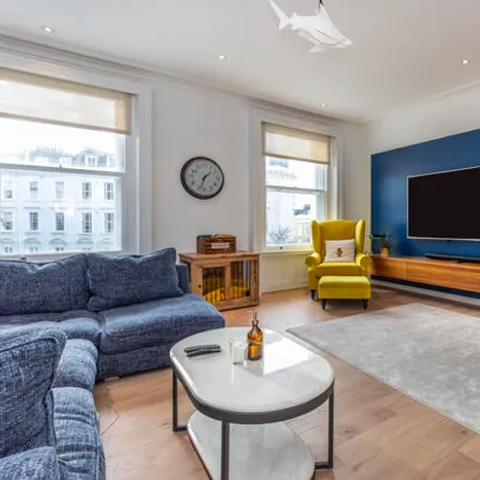 Image 2 - Pimlico, St George's Square, London, SW1V 2HP, United Kingdom - Apartment for sale