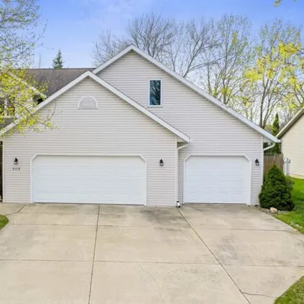 Buy this 4 bed house on 3123 Sunray Lane in Howard, WI 54313