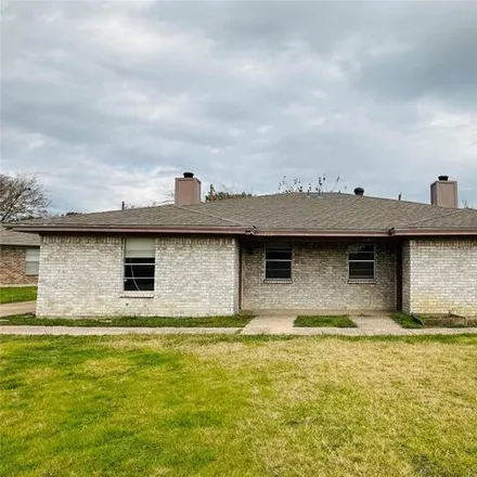 Image 1 - 711 Bluebonnet Drive, Keller, TX 76248, USA - House for rent