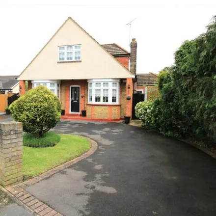 Buy this 6 bed house on Moor Lane in London, RM14 1ET