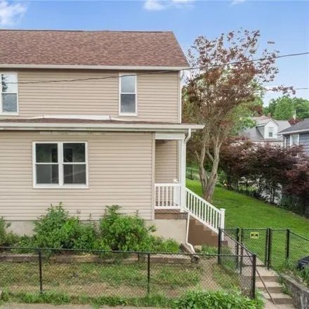 Buy this 2 bed house on 665 Chestnut Street in Springdale, Allegheny County