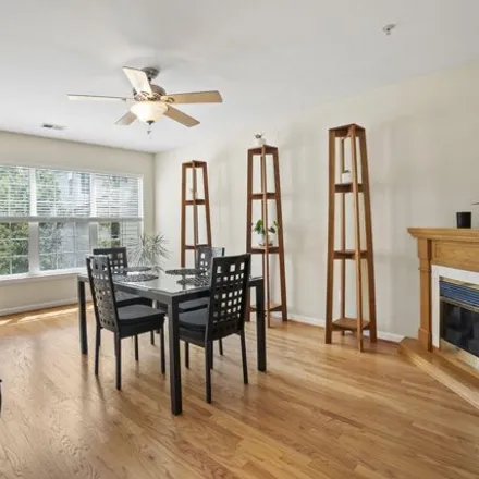 Image 8 - 2072-2088 University Boulevard West, Wheaton, MD 20902, USA - Townhouse for sale