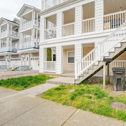 Image 8 - 136 East Youngs Avenue, Wildwood, NJ 08260, USA - Condo for sale