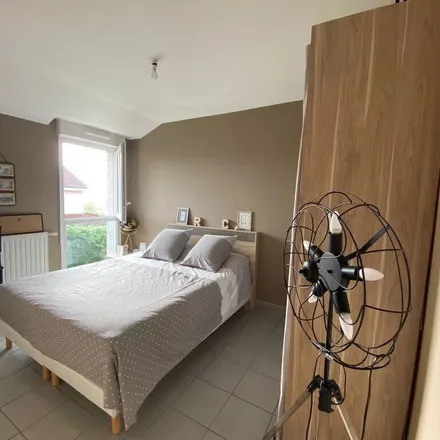 Rent this 3 bed apartment on Laravoire Immobilier in Rue de la République, 42230 Roche-la-Molière