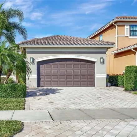 Buy this 3 bed house on 11533 Meadowrun Circle in Arborwood, Fort Myers